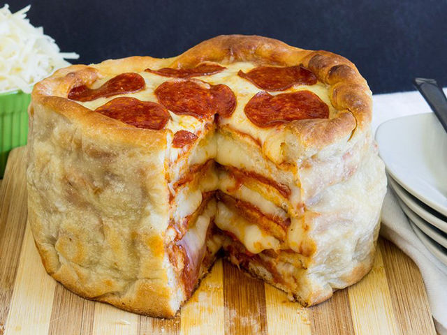 This Person Tried To Make The Amazing Pizza Cake… You Won’t Believe The Results